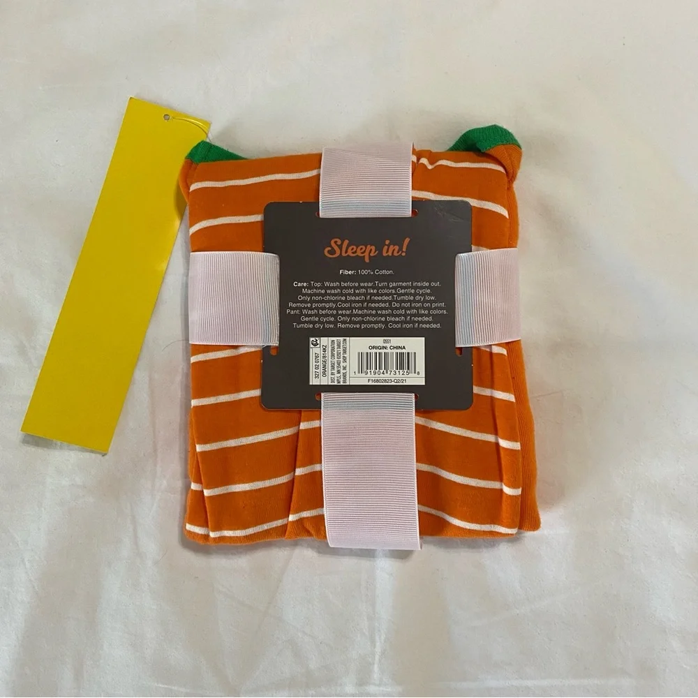 Target Halloween Jack-O-Lantern Family Matching Pajamas Toddler 18M‎
